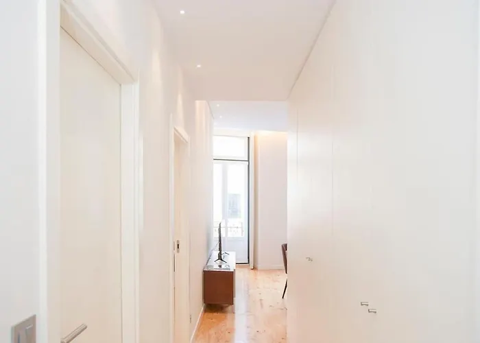 Liiiving In Porto-mouzinho