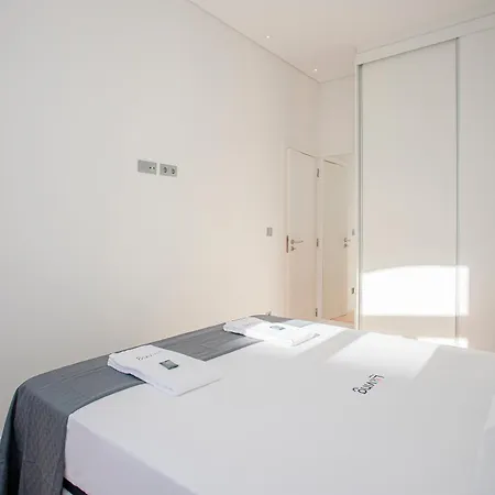Apartment Liiiving In Porto-mouzinho *