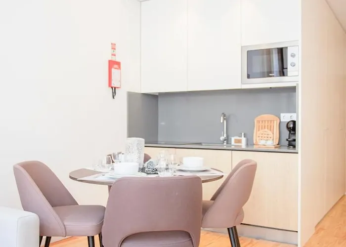 Liiiving In Porto-mouzinho Διαμέρισμα *