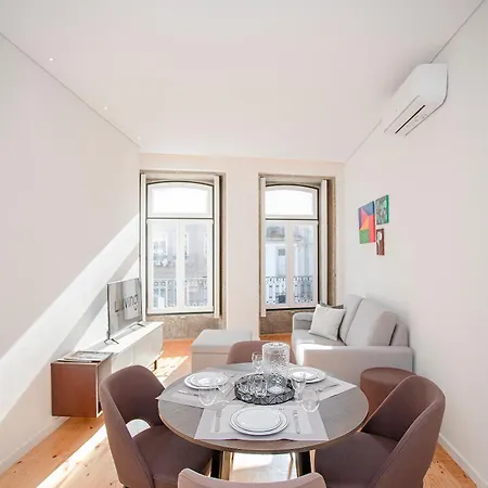 Liiiving In Porto-mouzinho Porto