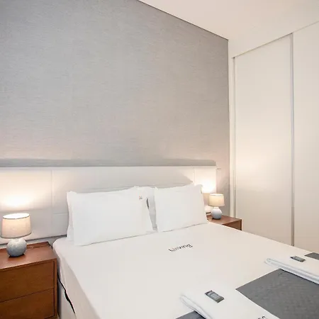 Liiiving In Porto-mouzinho *