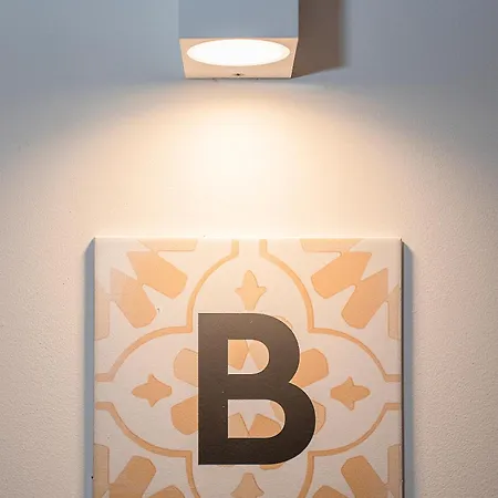 Liiiving In Porto-mouzinho