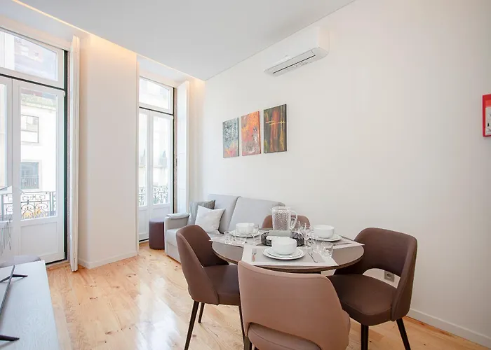 Liiiving In Porto-mouzinho *